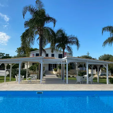 빌라 La Gemmazza Di Monasteri *