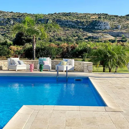La Gemmazza Di Monasteri Villa