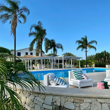 La Gemmazza Di Monasteri 빌라