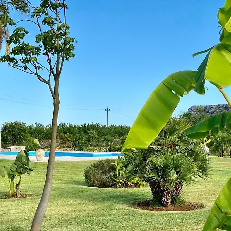 La Gemmazza Di Monasteri Villa Floridia