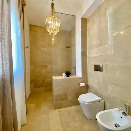 빌라 La Gemmazza Di Monasteri *